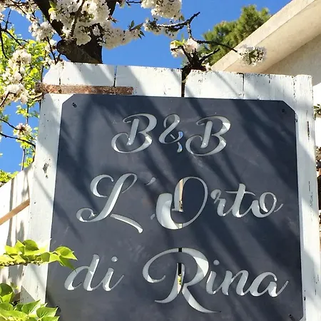 Bed & Breakfast L'orto Di Rina